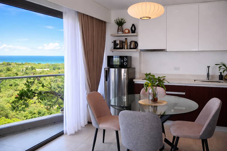 1 Bed โ Seaside Living